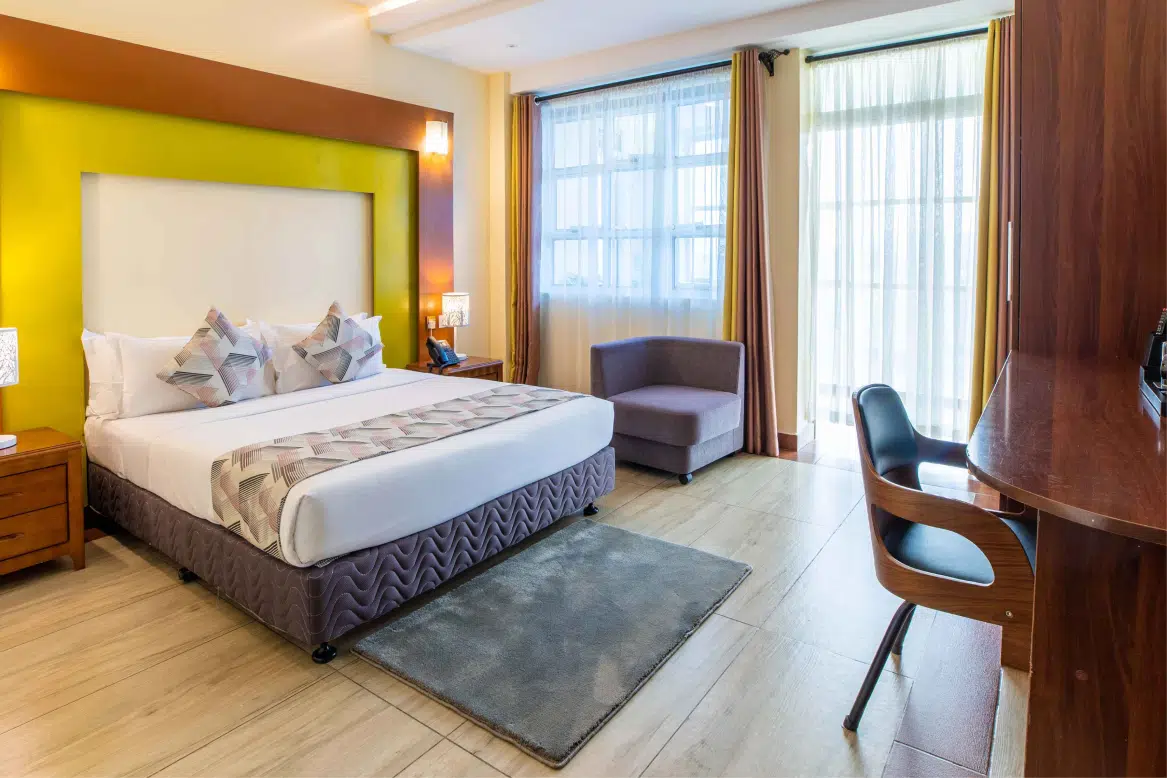 Hotel grounds and landscaping